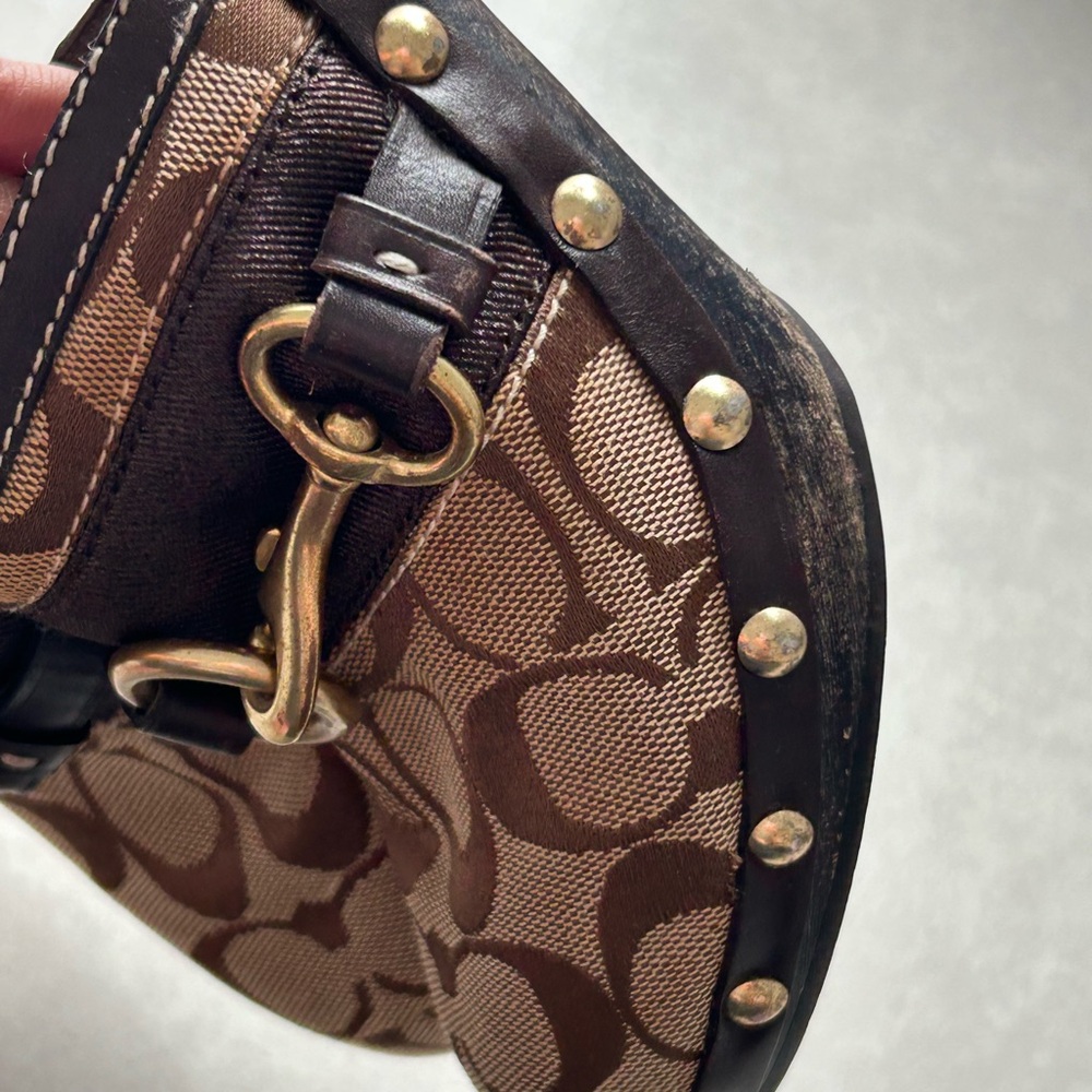 Coach clogs Size 7.5 - Picture 12 of 13